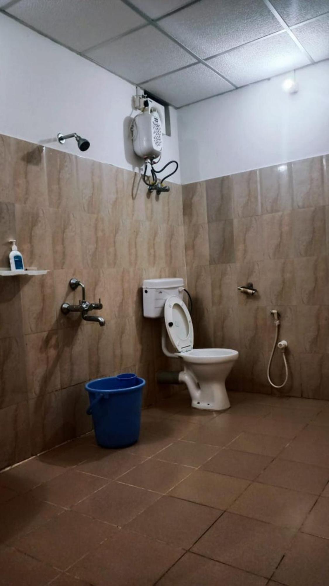 The Leisure Home Stay Shadipur Exterior photo